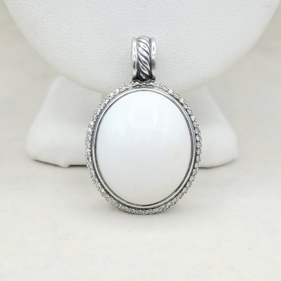 David Yurman Signature Oval Pendant Enhancer With White Agate And Diamonds - Picture 2 of 2